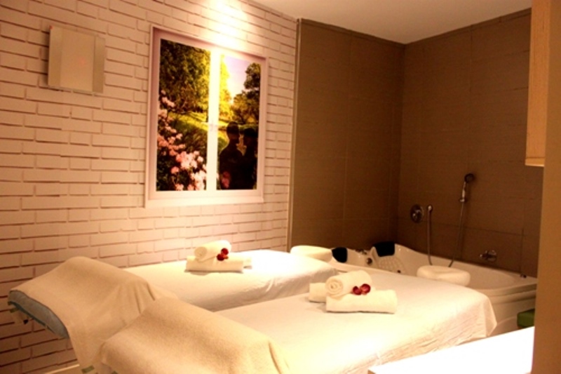 לאונרדו אשדוד